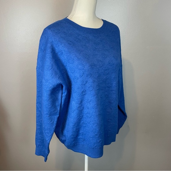 Kerisma Blue Cheetah Texture Top Size Medium/Large - Picture 6 of 10